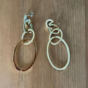 Gold hoop earrings, detachable
